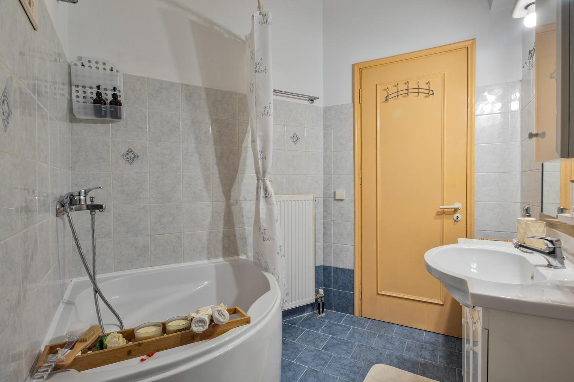 House Of Velenia - 2 Bedroom Apartment Near Old Town, Airport And Bus Station Corfu  Exterior foto